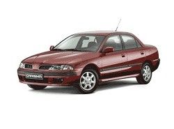 Mitsubishi Carisma 1.6 Classic Sedan фото